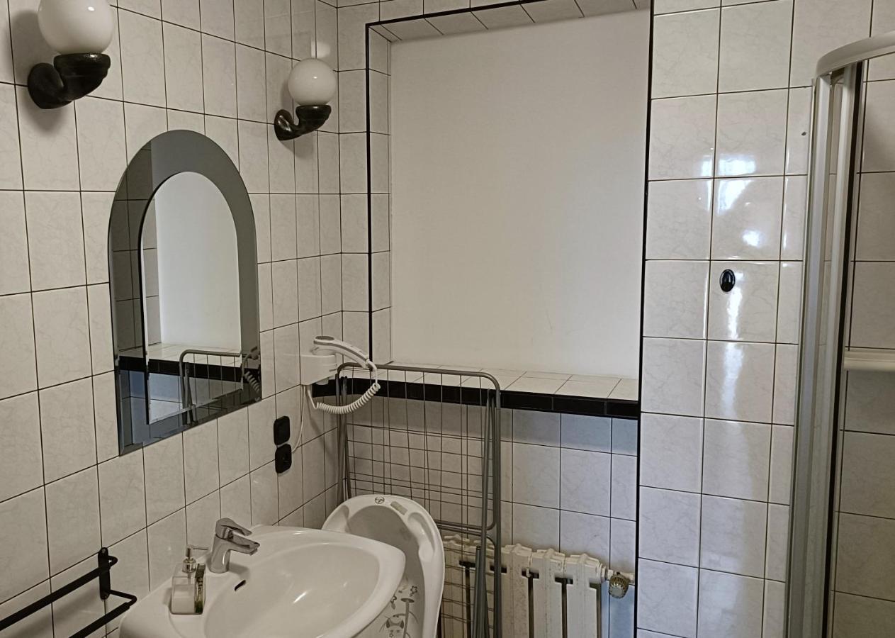 Dom Wypoczynkowy Rybnicka - Apartamenty Gdynia Buitenkant foto